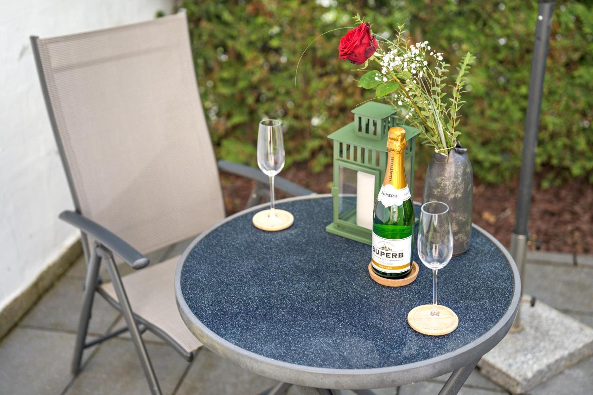Ferienwohnung Lehen - Herr 2 Freiburg im Breisgau Ngoại thất bức ảnh